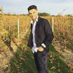 Meet your Posher, Peter